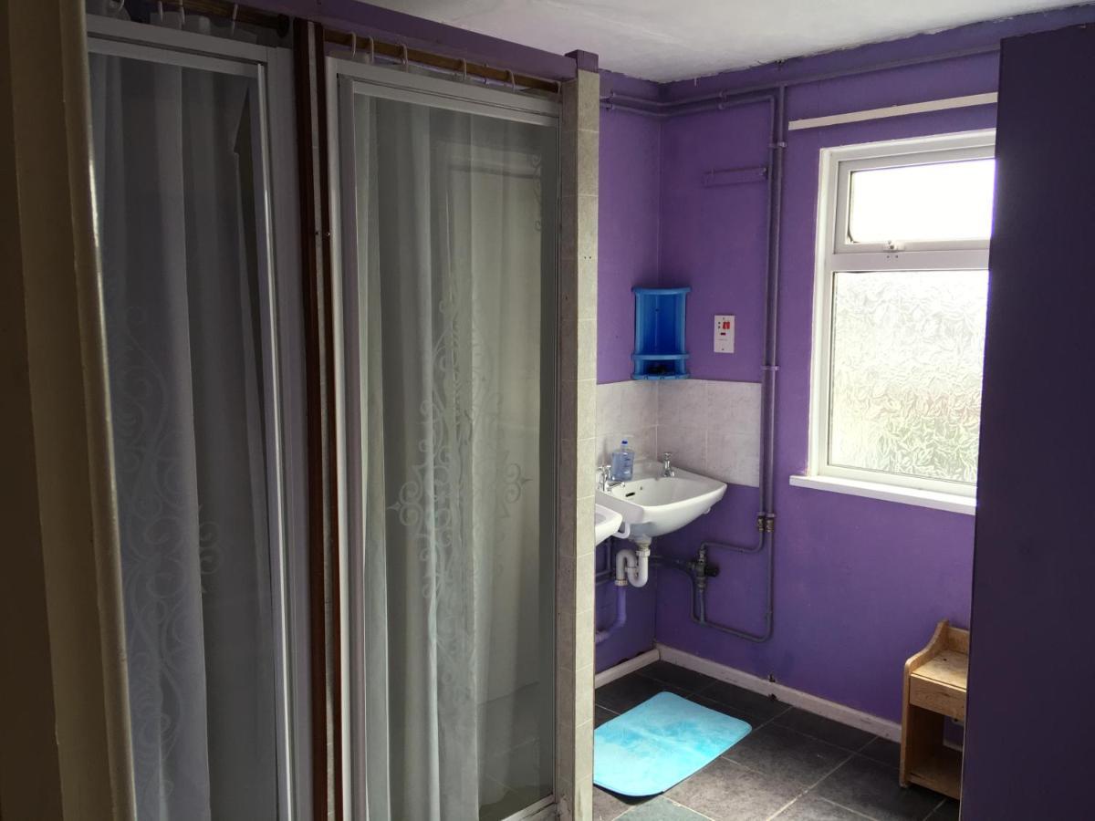Pantyrathro International Hostel Carmarthen Kültér fotó