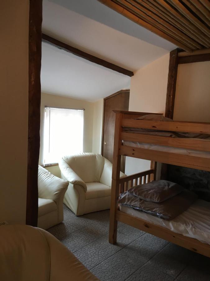 Pantyrathro International Hostel Carmarthen Kültér fotó